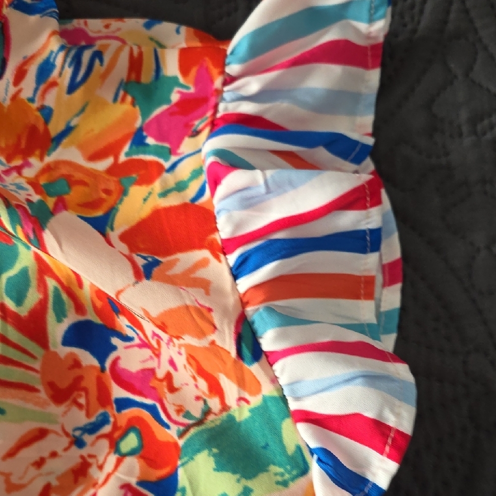 NWOT Boutique XL Floral Sleeveless Top - Multicolor - Picture 3 of 7